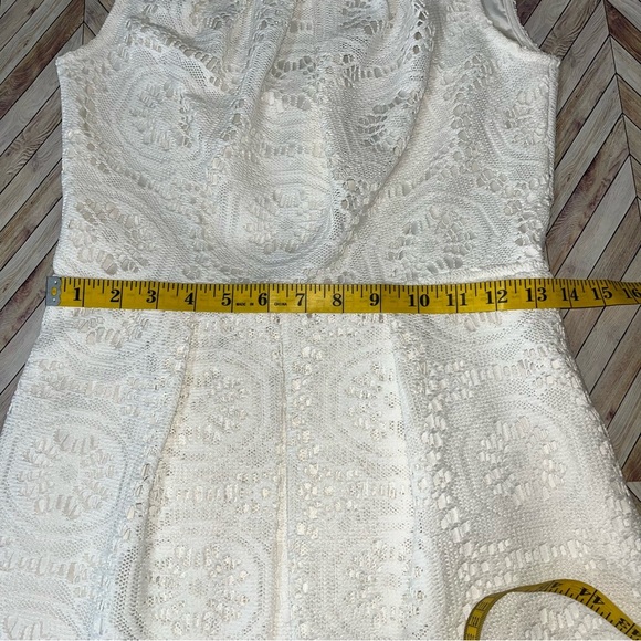 ADRIANNA PAPELL Ivory Cream Crochet Lace A Line Sleeveless Knee Length Dress - Picture 8 of 11